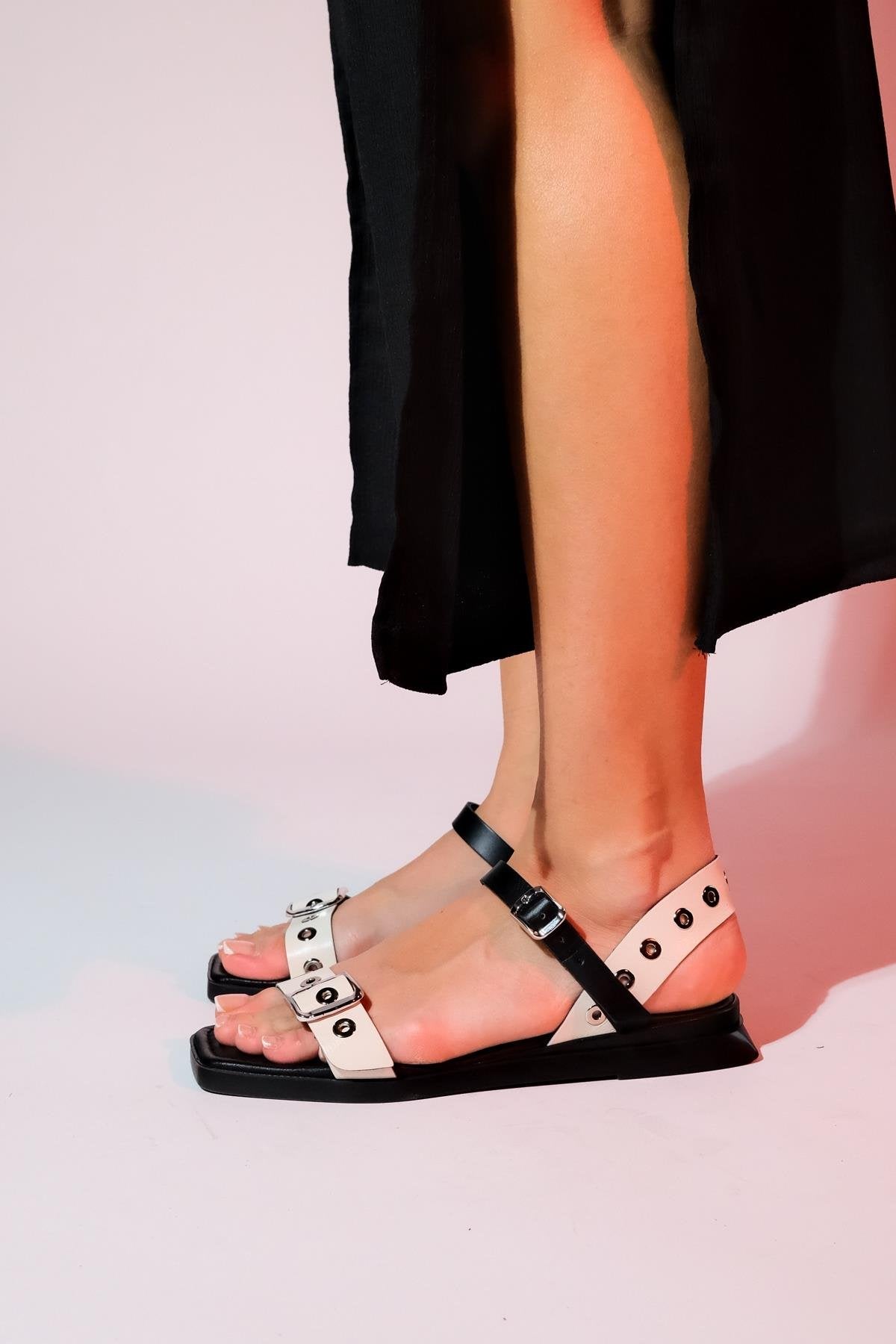 Mozes - Beige Black Leather Sandal (Women)