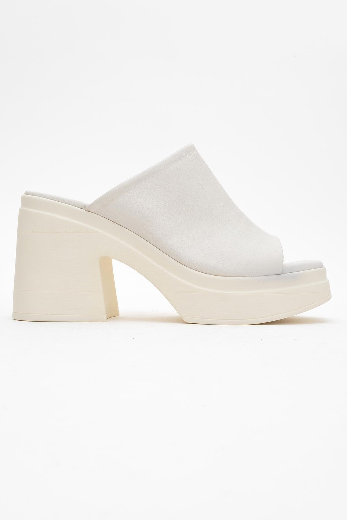 Nola - Beige Leather Heeled Mules