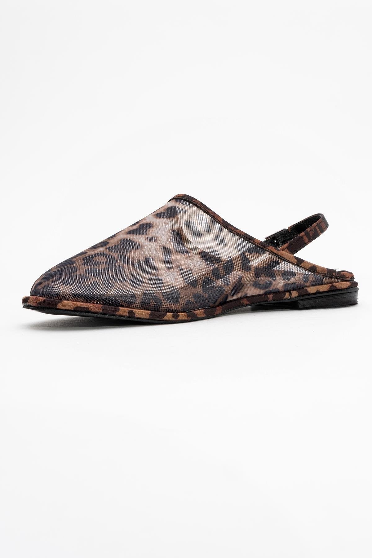 Shen Leopard Mesh Sandal (Women)
