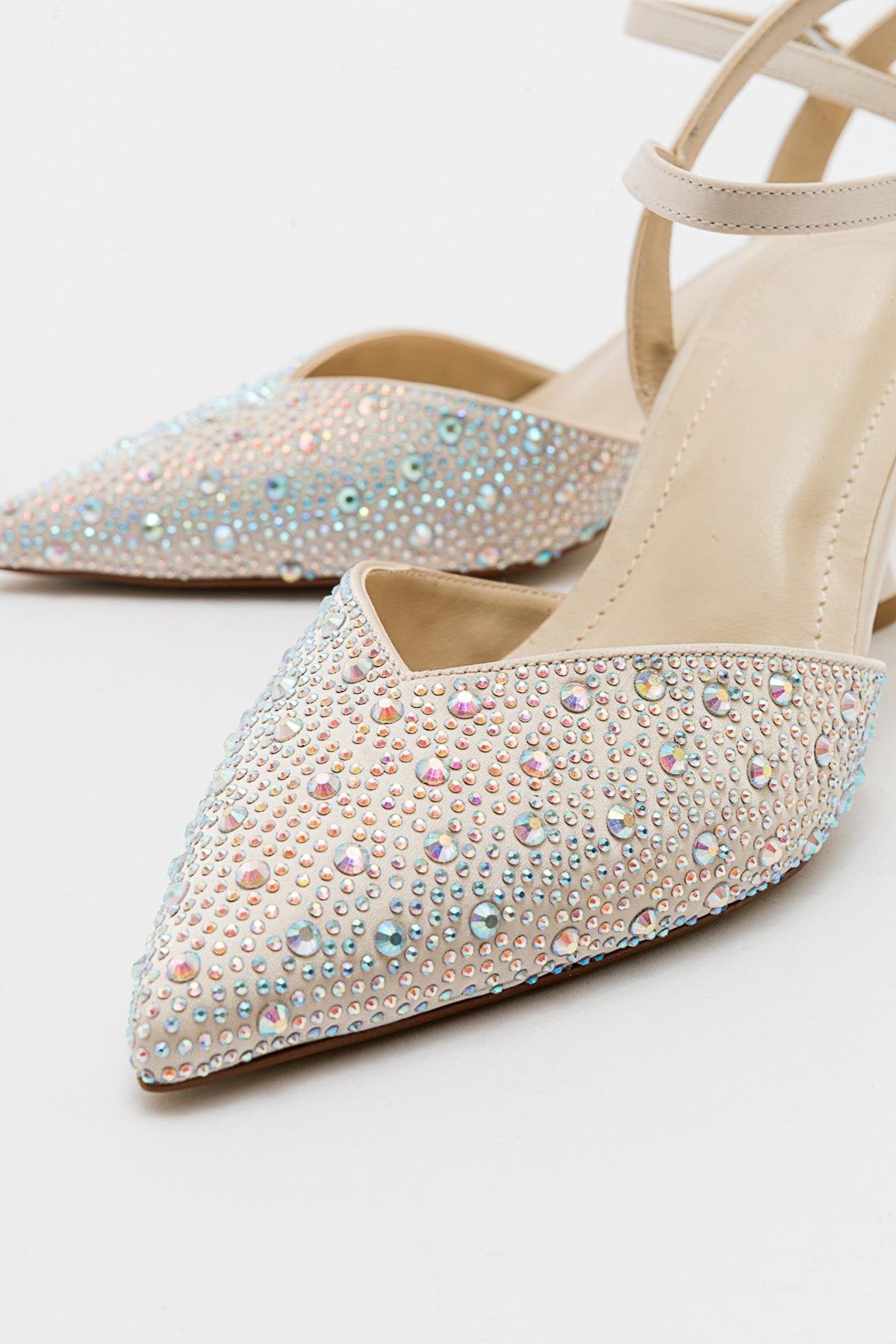 Vilka - Beige Sparkling Slingback Kitten Heels