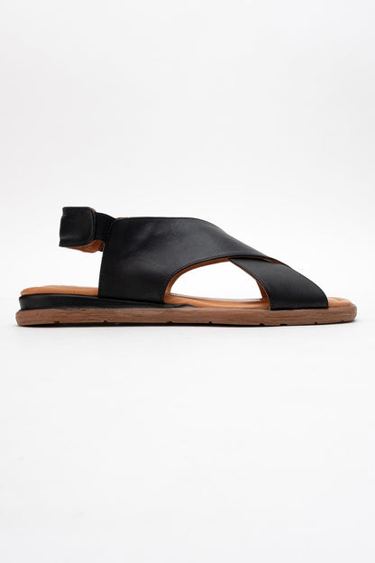 706 - Black Leather Thong Sandals (Women)