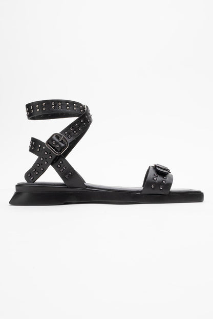 Carril - Black Leather Sandal (Women)