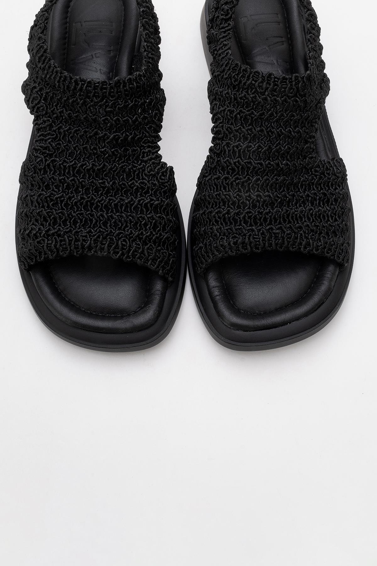 Weave - Black Leather Woven Sandal (Women)