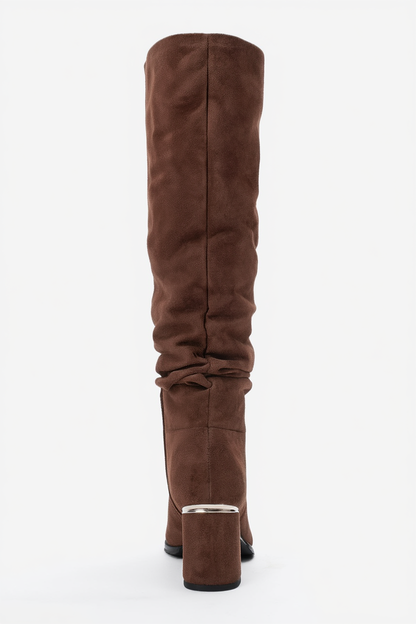 120 - Bota alta de tacón de bloque de ante marrón (mujer)