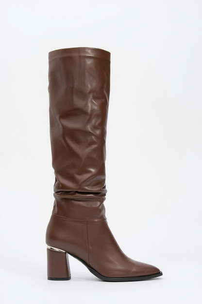 120 - Bota alta con tacón grueso marrón (Mujer)