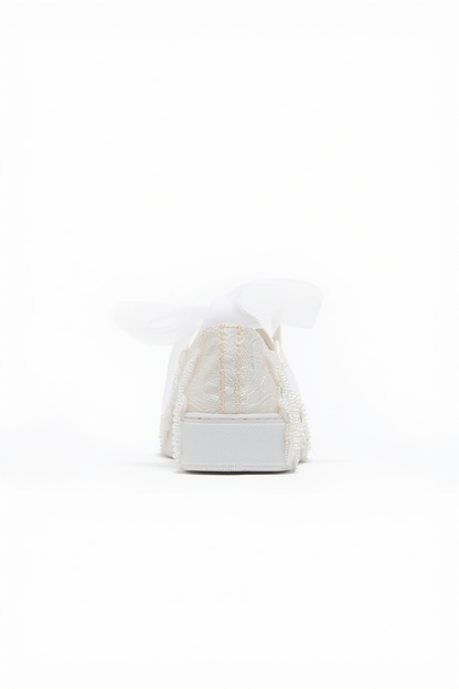 Lora - Zapatilla de novia de encaje