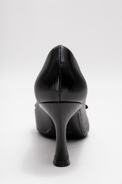 Astra - Zapatos de tacón de punta con hebilla negra (Mujer)