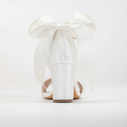 Noelle - Sandalias de boda color marfil con cinta