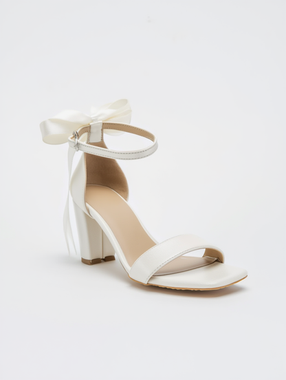 Noelle - Sandalias de boda color marfil con cinta