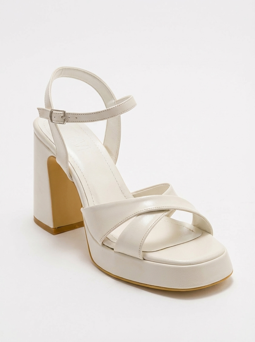 Yvonne - Sandalias de plataforma color marfil
