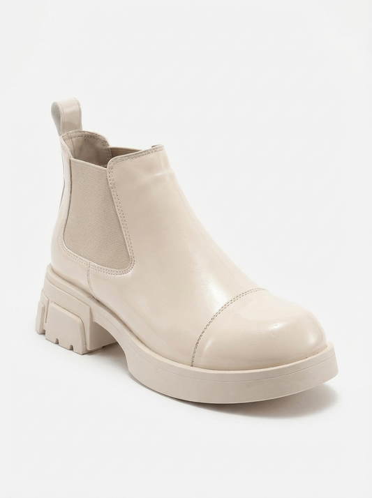 Cafuné - Botín de plataforma de charol color beige (mujer)