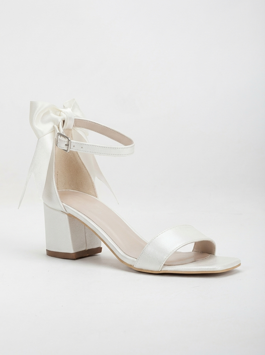 Rochelle - Sandalias de novia color marfil con lazo