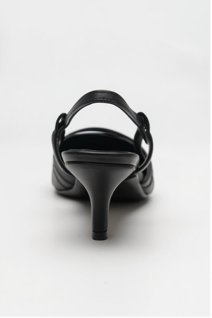 Goodge - Zapatos de tacón de punta fina con tira trasera negros (Mujer)