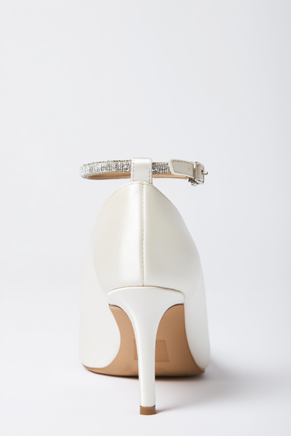 Adelina - Zapatos de Tacón con Punta de Aguja y Tira al Tobillo de Color Marfil (Mujer)