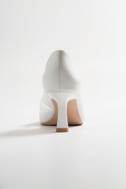 Zapatos de salón Vera White de punta (Mujer)