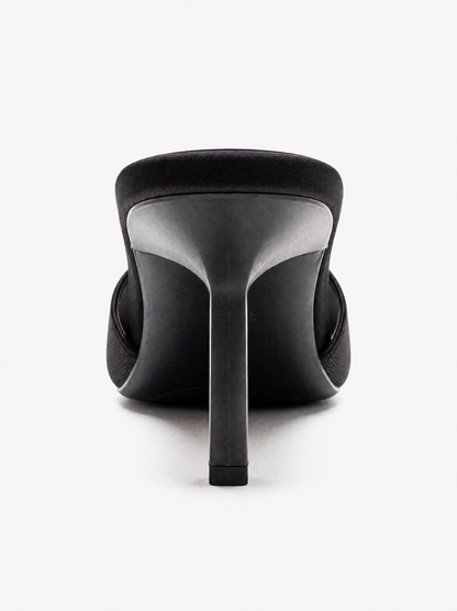 Monroe Black - Back View AI 4K