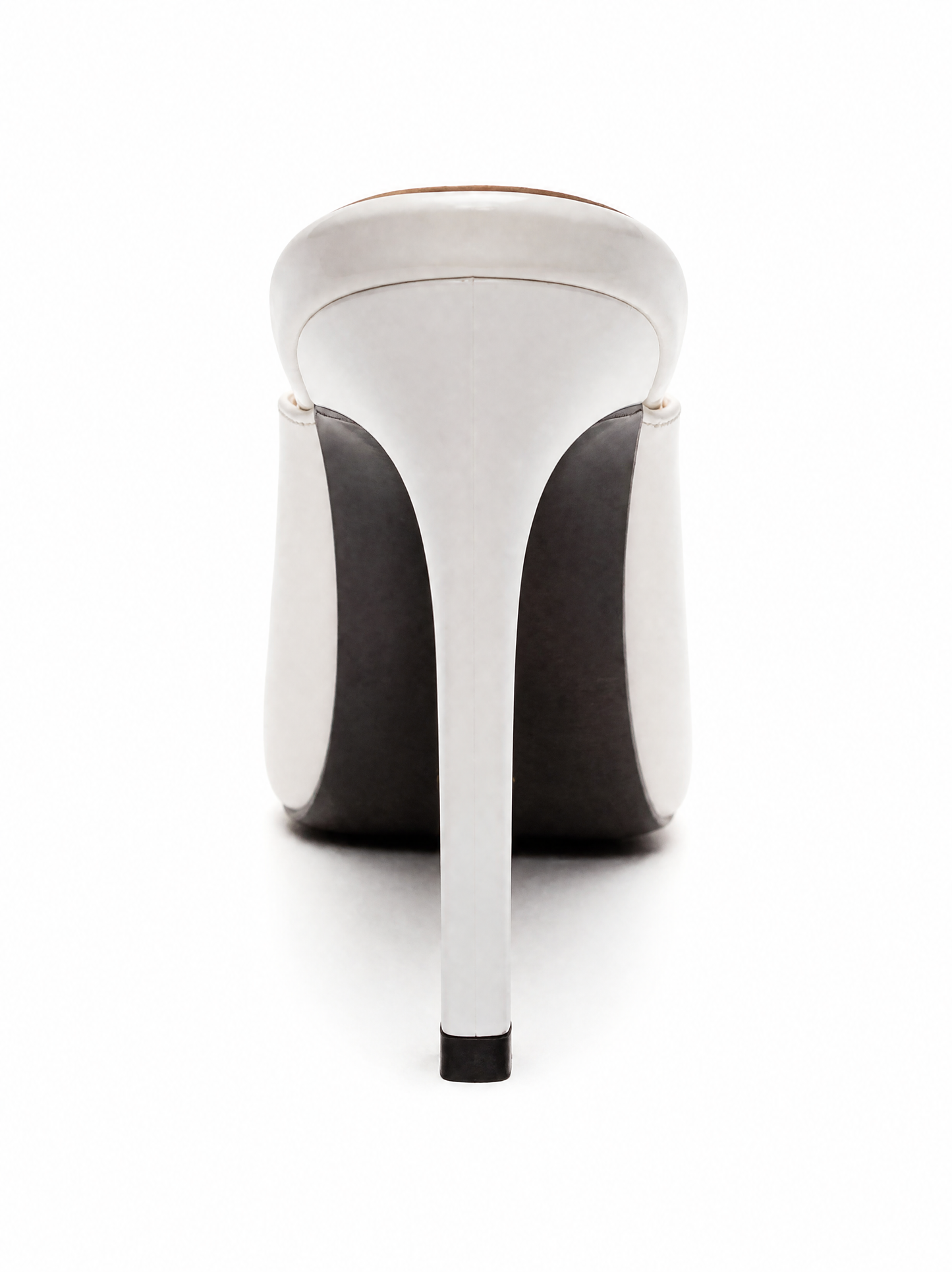 Mirena White - Back View AI 4K