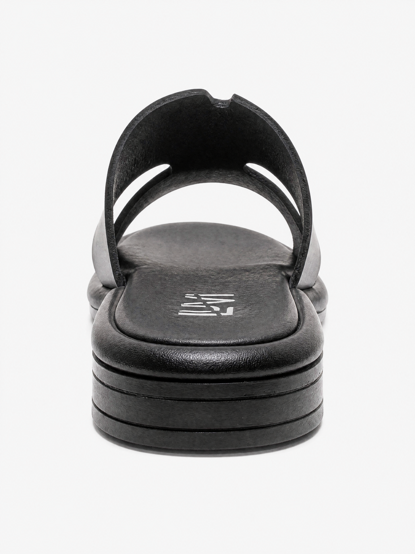 Brio Black - Back View AI 4K