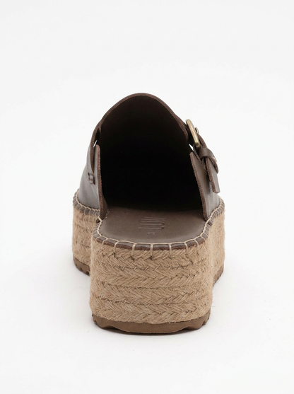 Novas - Mules de esparto con plataforma de cuero marrón (Mujer)