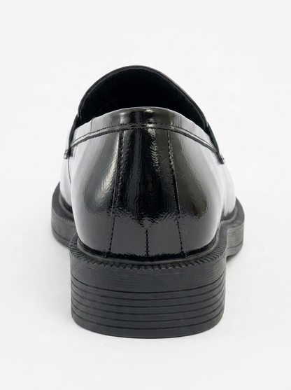 Bree - Mocasines de plataforma de cuero charol negro (Mujer)