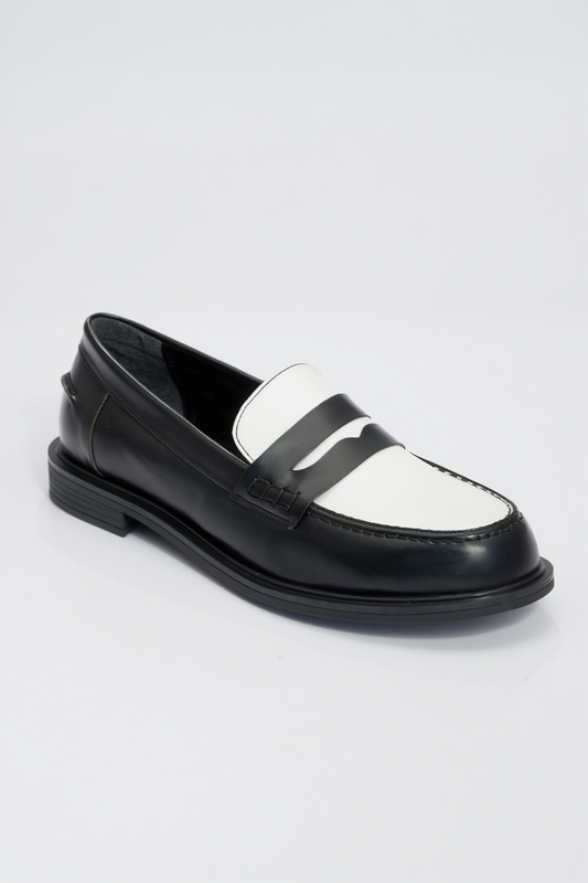 CHOOS Black Loafer (Women)