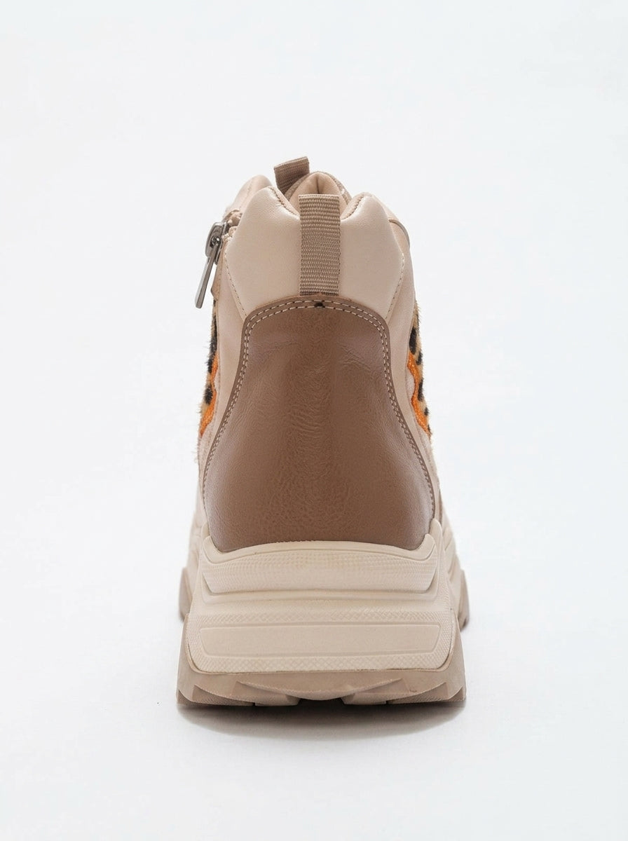 Olivia - Bota Deportiva Beige (Mujer)