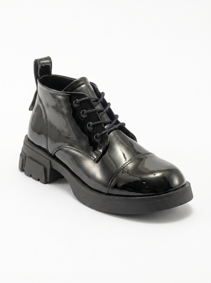 Lagom - Bota de charol negra (Mujer)