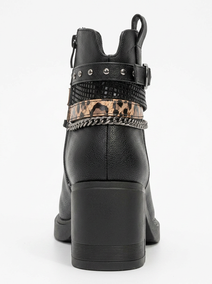 Bolivia - Bota de tacón con cadena y hebilla negra (Mujer)