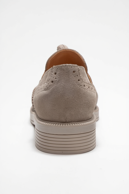 Alex - Mocasines de borlas de ante color beige (Mujer)