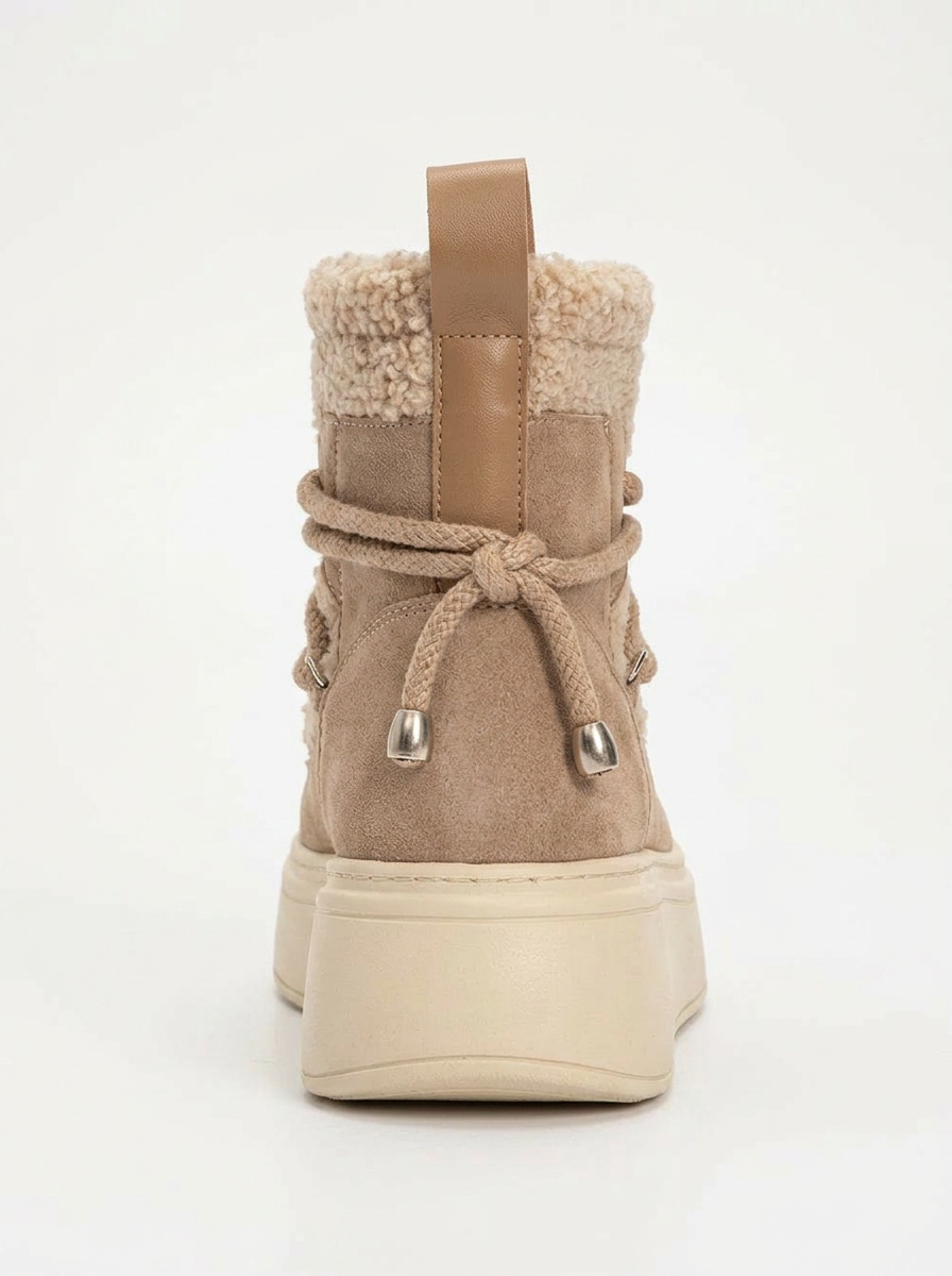 Bota de invierno Dila de color beige oscuro con forro de piel (mujer)