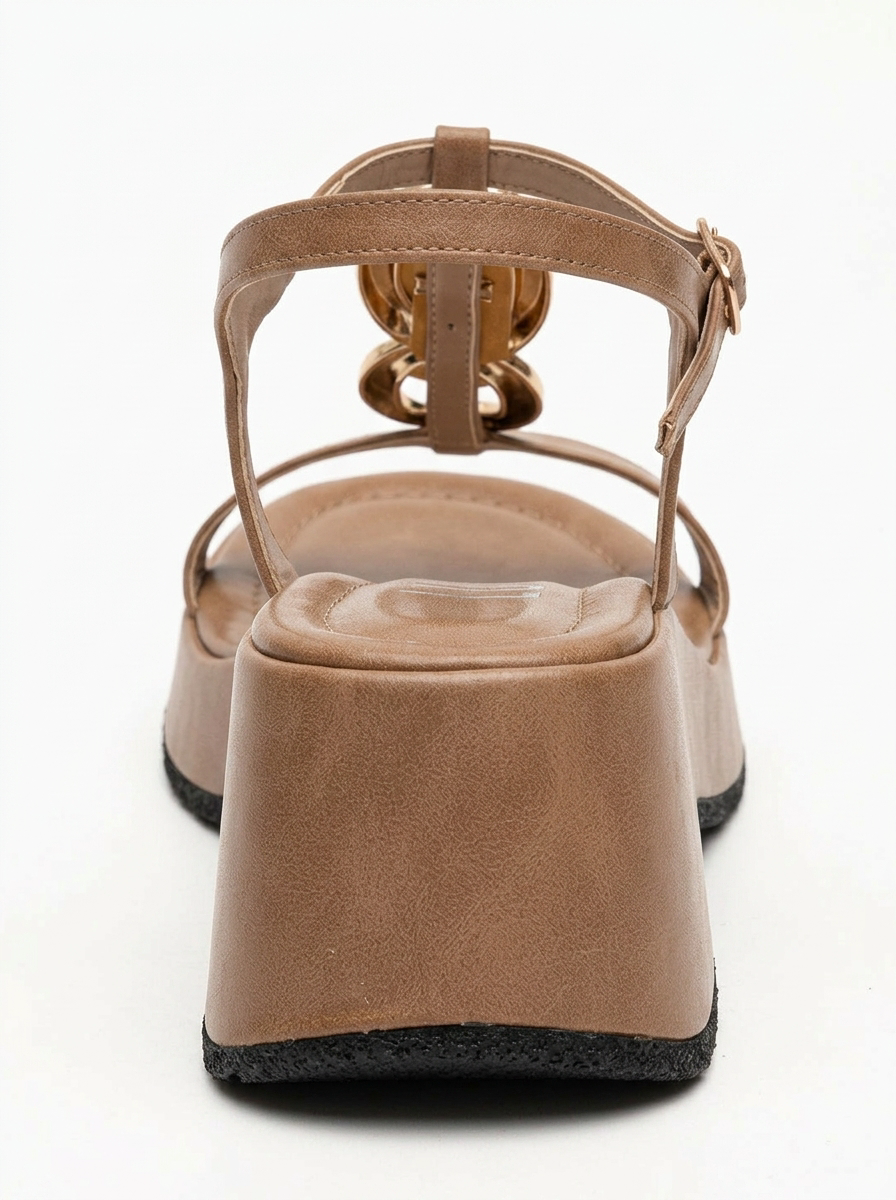 Sandalia con plataforma Kerry Dark Beige con hebilla y tira trasera (mujer)