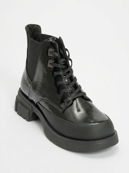 Challo - Bota de combate elástica de charol negro (Mujer)