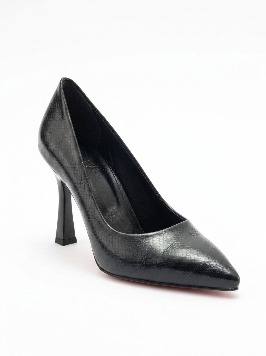 Forest Black Pointed Toe Pump (Women)