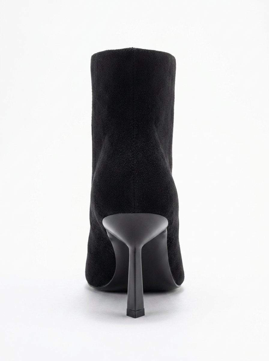 Rassel - Black Pointed Toe Boot (Women)