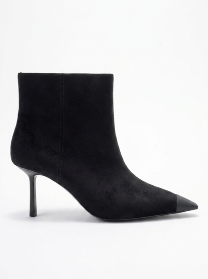 Rassel - Black Pointed Toe Boot (Women)