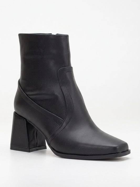Maya - Black Matt Ankle Boots