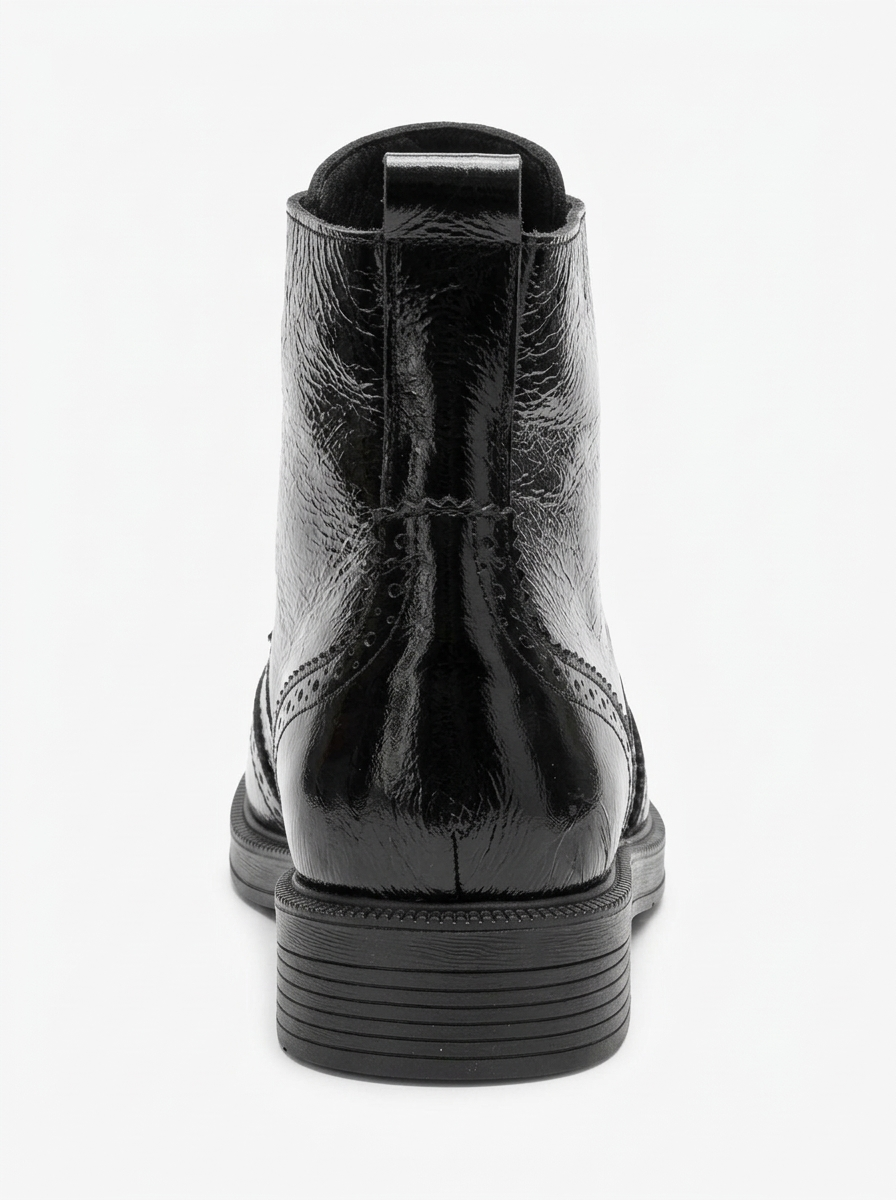 Nelvy - Bota de charol negra (Mujer)