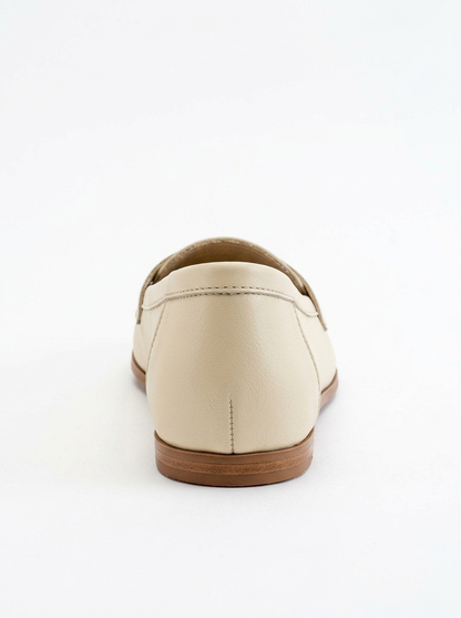 Dorothy - Mocasines de piel beige claro