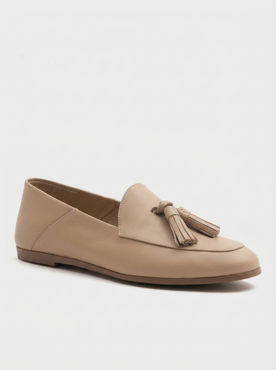 Mona - Mocasines de borlas de cuero suave en color crema-beige (mujer)
