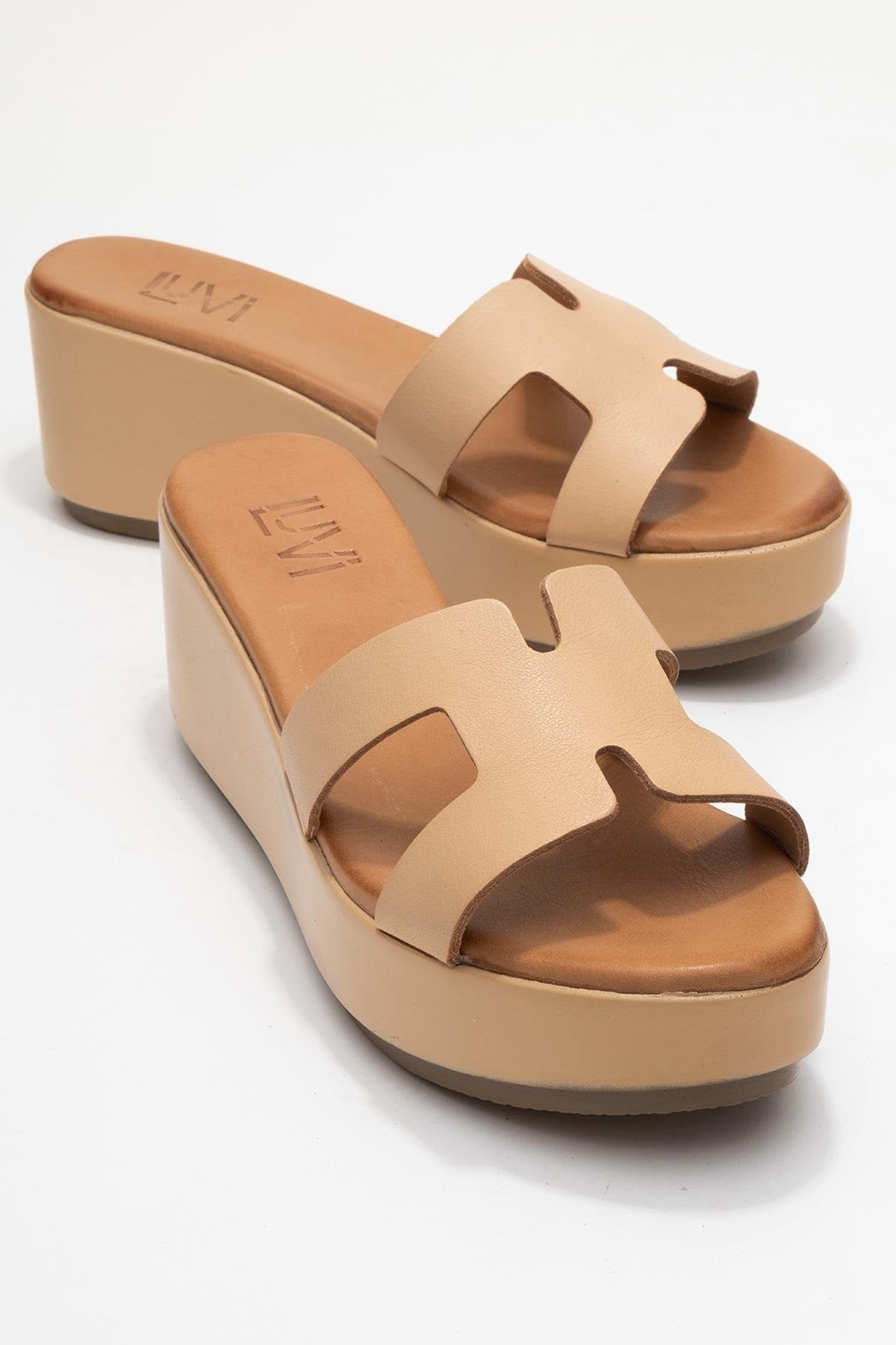 Lia Dark Beige Leather Platform Slide (Women)