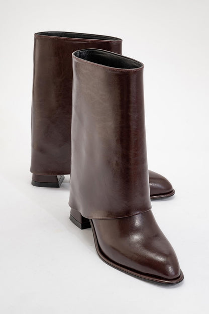Ellas Burgundy Chunky Heel Boot (Women)