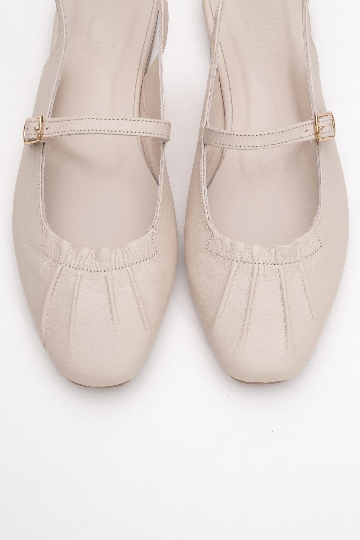 BRITNEY Beige Leather Closed-Toe Sandal (Women)