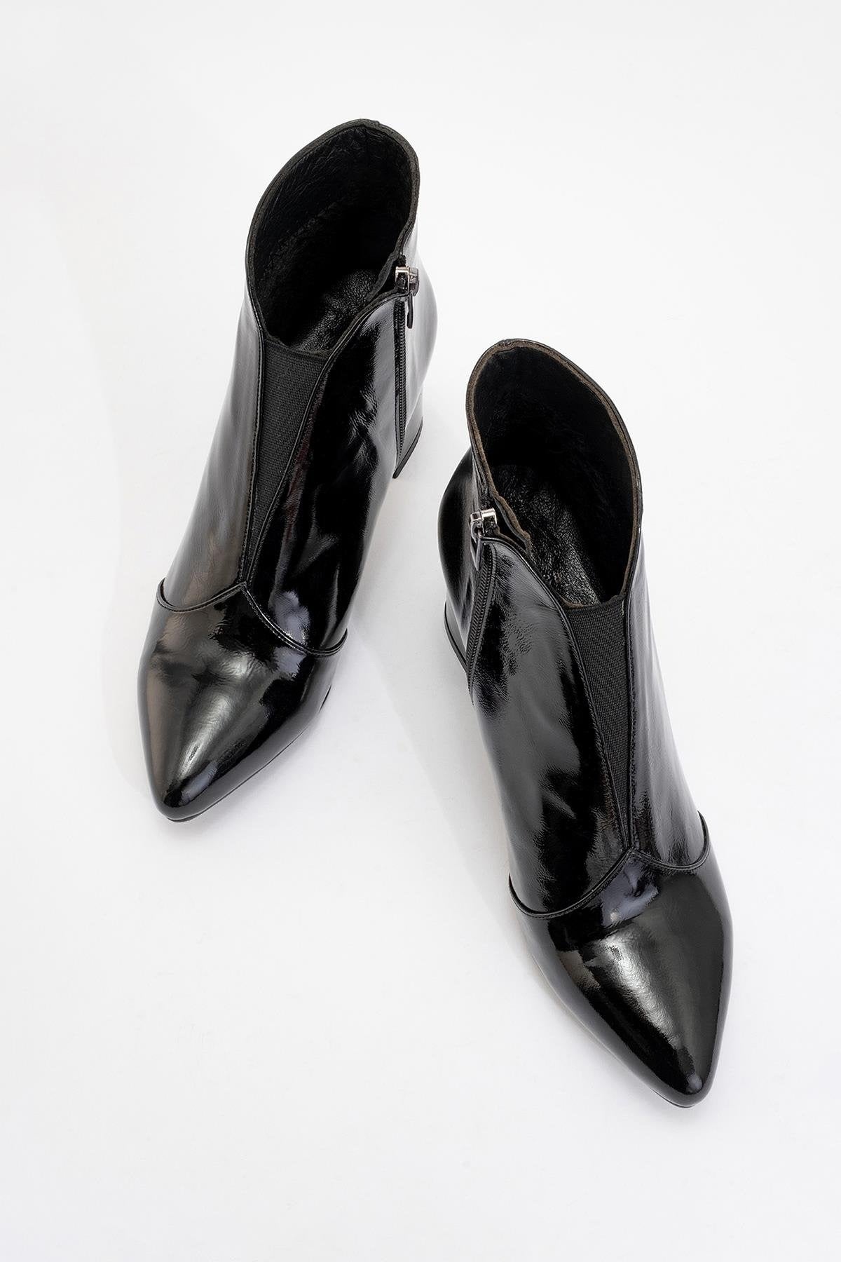 Finda Black Patent Leather Block‑Heel Boot (Women)