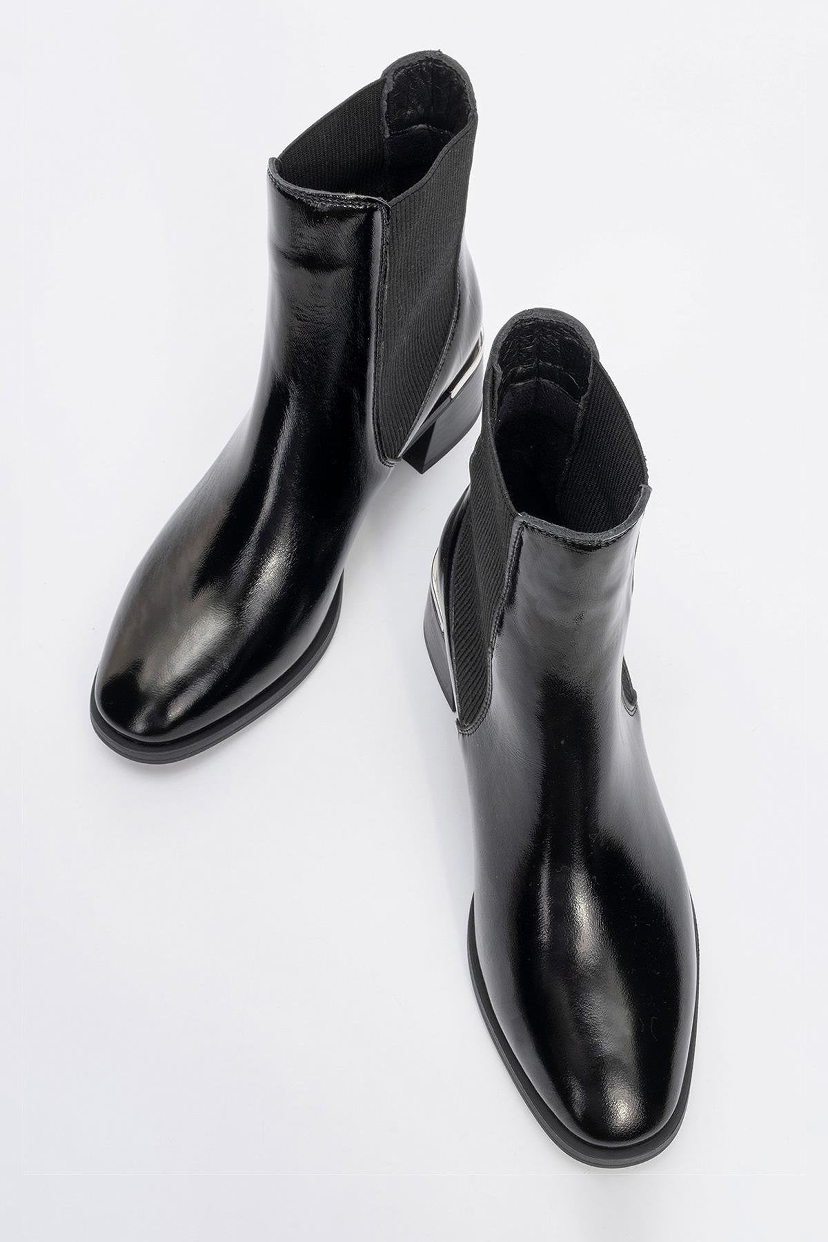 Neiva Black Patent Leather Chelsea Boot (Women)