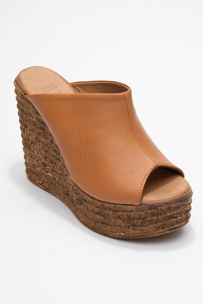 Nelly Cognac Brown Leather Platform Slide (Women)