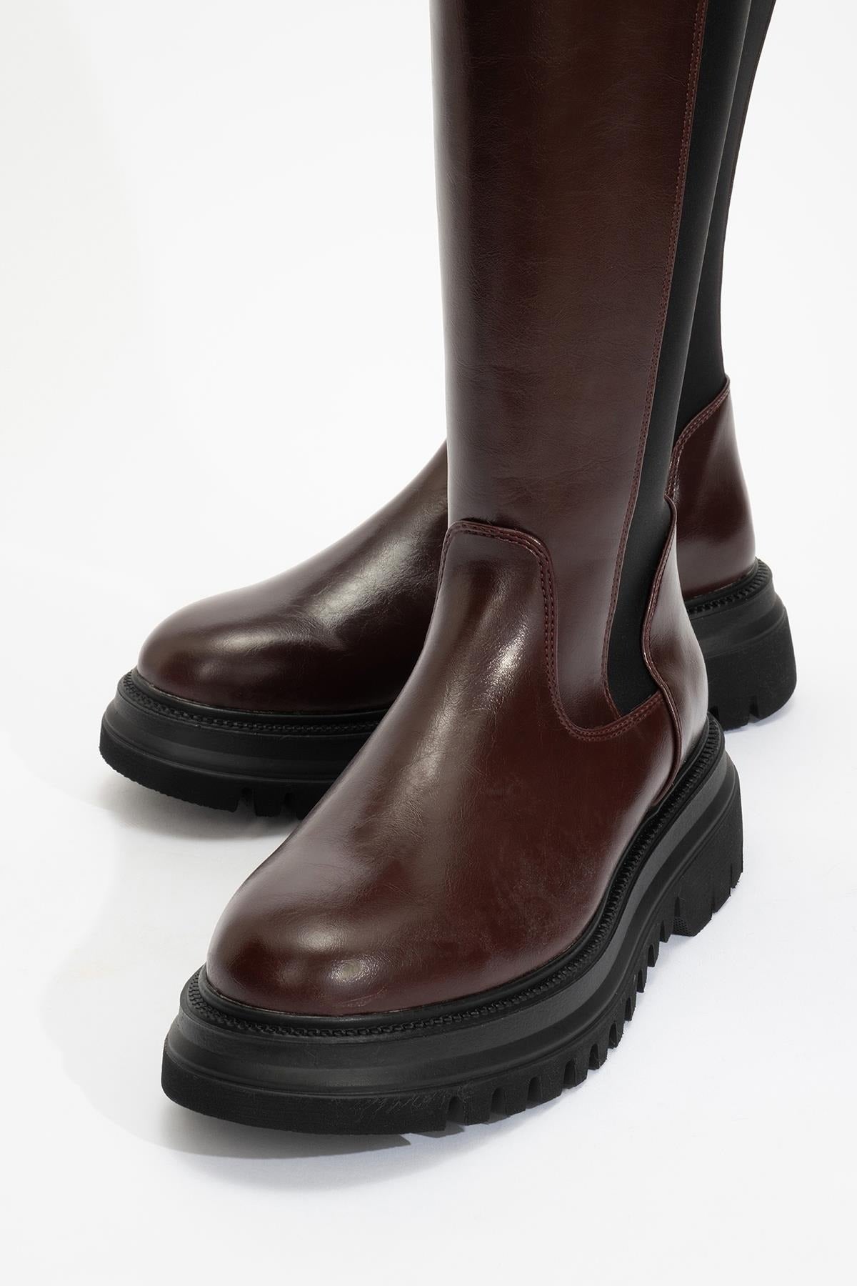 Shadow Burgundy Boot (Women)