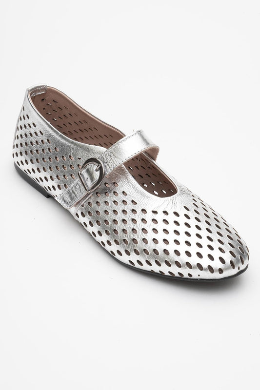 Arian Silver Leather Ballet Flat (Women)