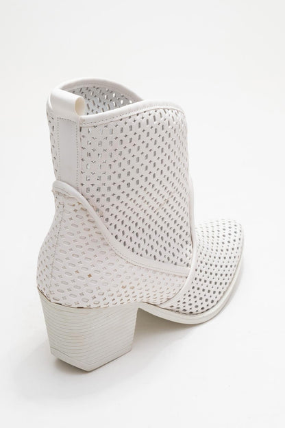 Pera White Block Heel Boot (Women)