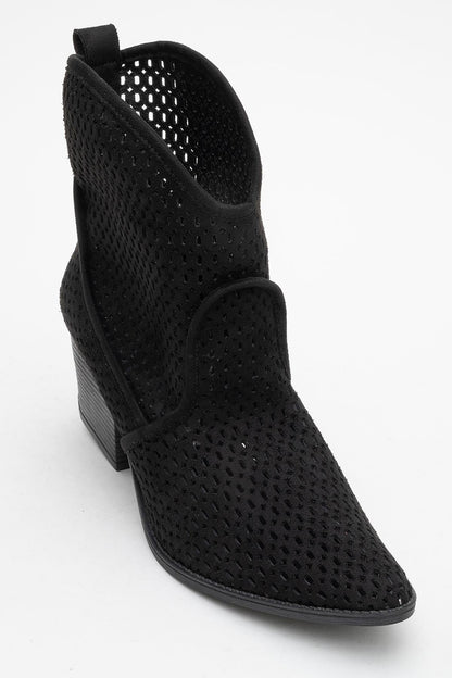 Pera Black Block Heel Boot (Women)