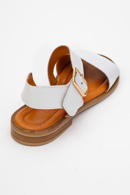 Majesty White Leather Sandal (Women)